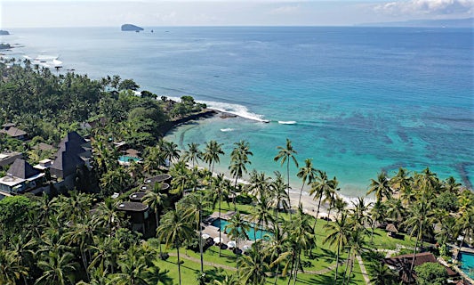 Candi Beach Resort & Spa