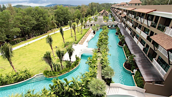 Maikhao Palm Beach Resort